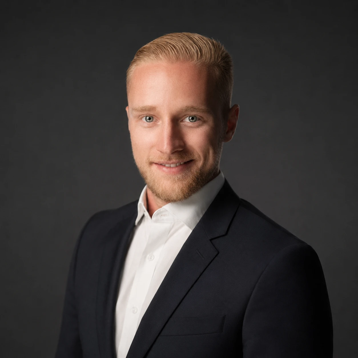 Nil Fäh — Gründer von Swiss Marketer